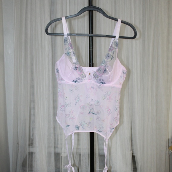 Adore Me Pastel Floral Sheer Lace Bustier with Garters.  Sz. 40B - Picture 6 of 10
